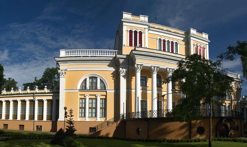 Гомельскі палацава-паркавы ансамбль з палацам Румянцавых