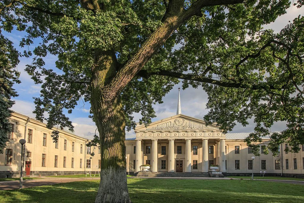 Old And New Castles Royal Heritage At The Heart Of Grodno Belarus Travel