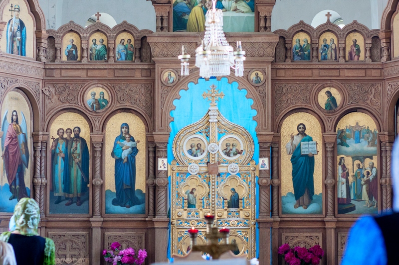 Церковь Покрова Пресвятой Богородицы внутри