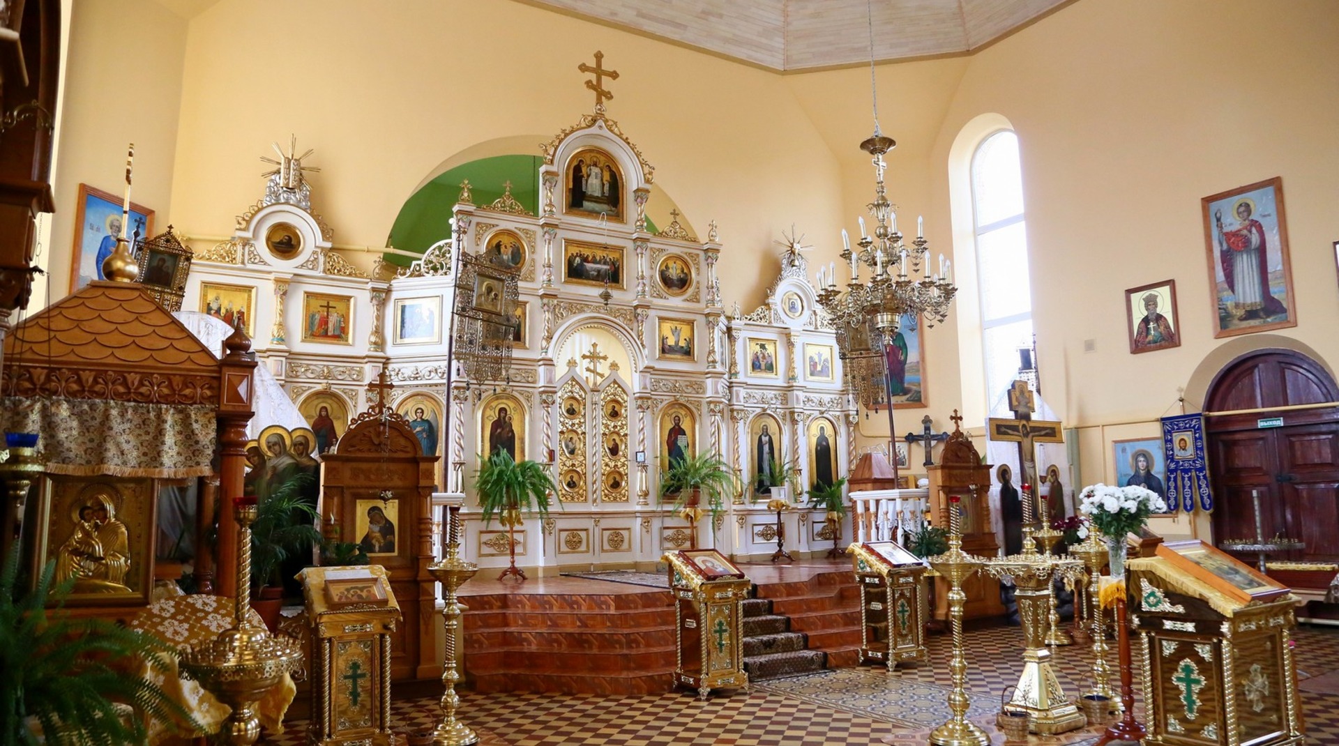 Церковь Святой Живоначальной Троицы