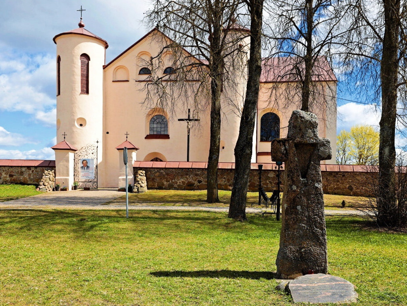 Костёл Иоанна Крестителя в Камаях