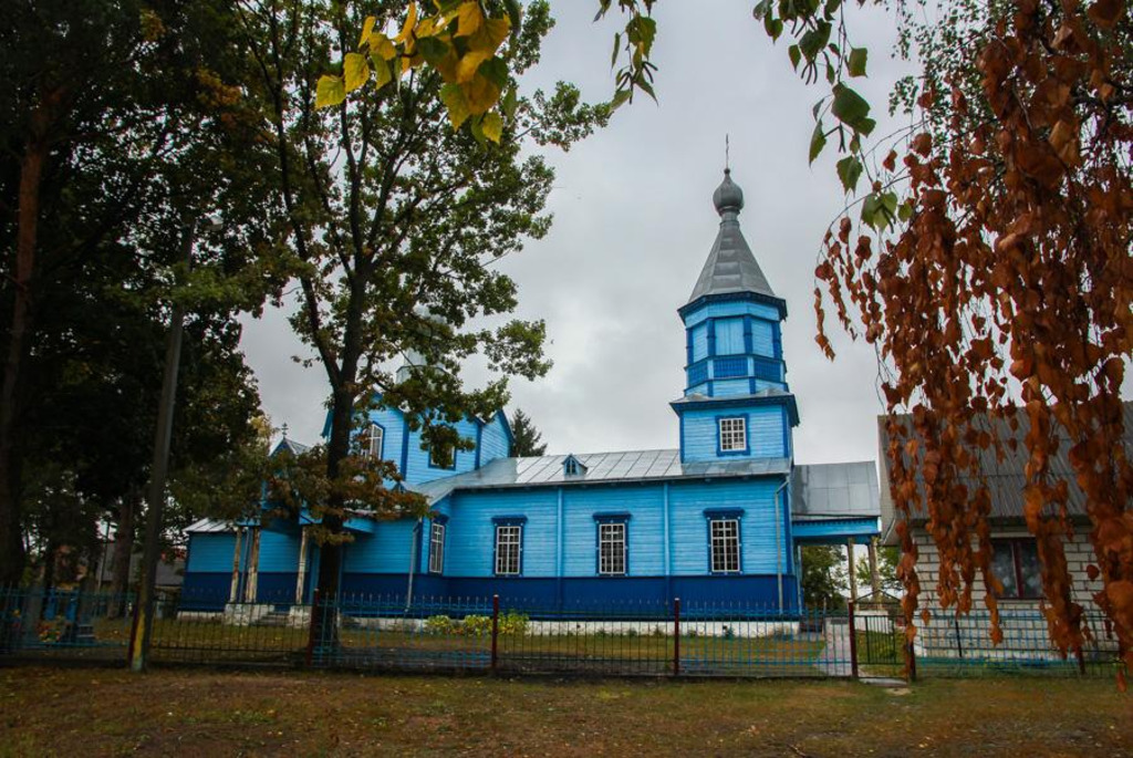 Церковь Святого Луки в деревне Домачево