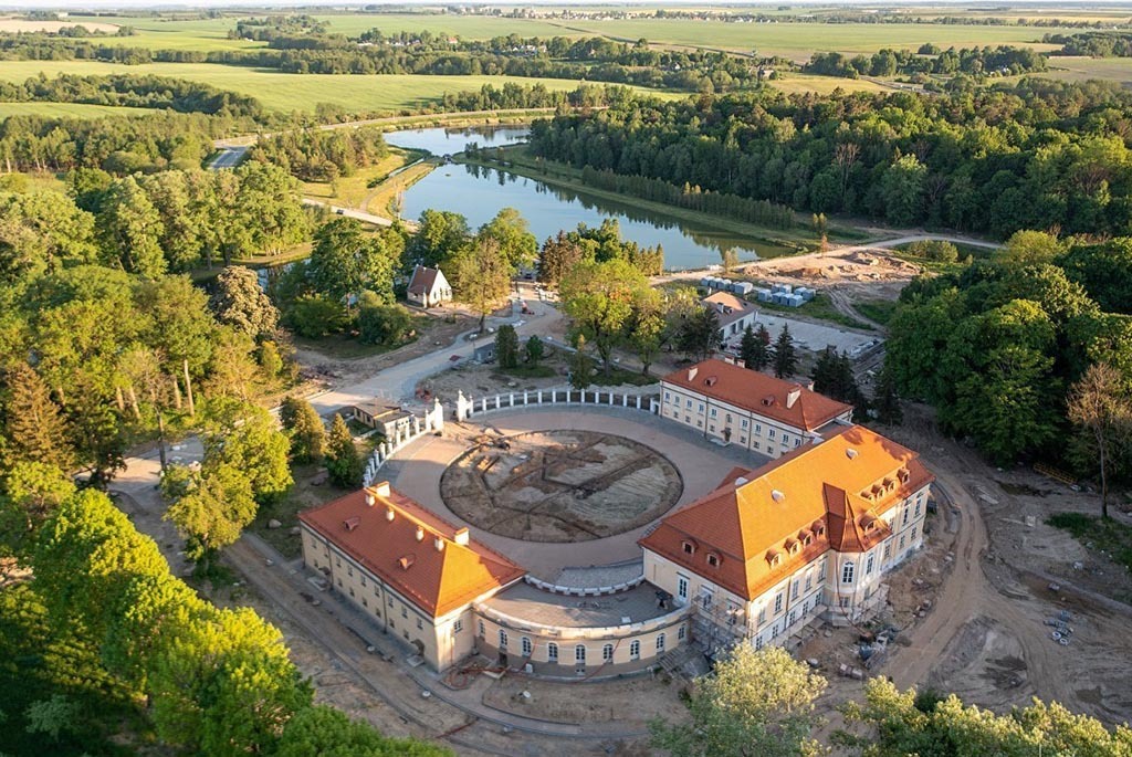 Дворцово-парковый комплекс Воловичей в Святске