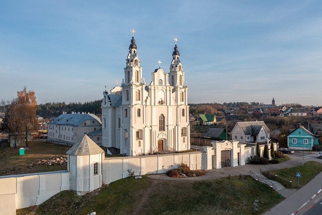 монастырь францисканцев в Ивенце