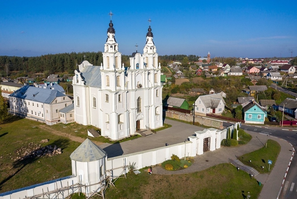 монастырь францисканцев в Ивенце