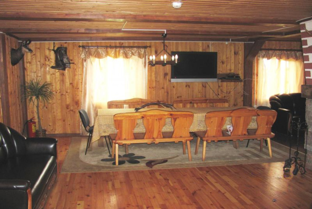 Охотничий комплекс в Новой Гуте