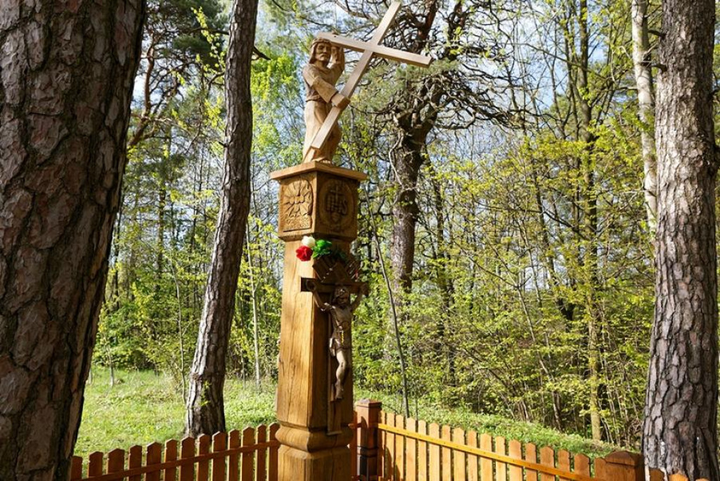 Овраг Яна и Цецилии в Богатыревичах