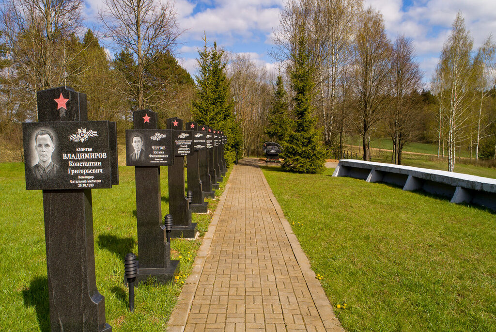 Памятник батальону милиции капитана К. Г. Владимирова