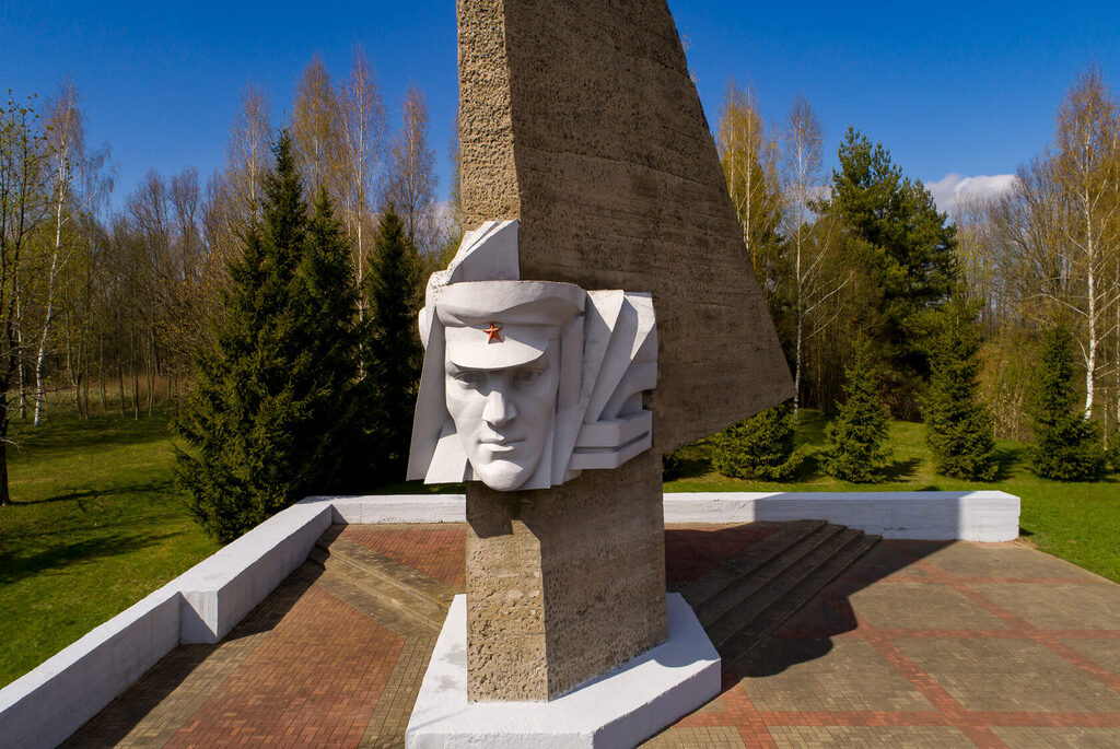 Памятник батальону милиции капитана К. Г. Владимирова