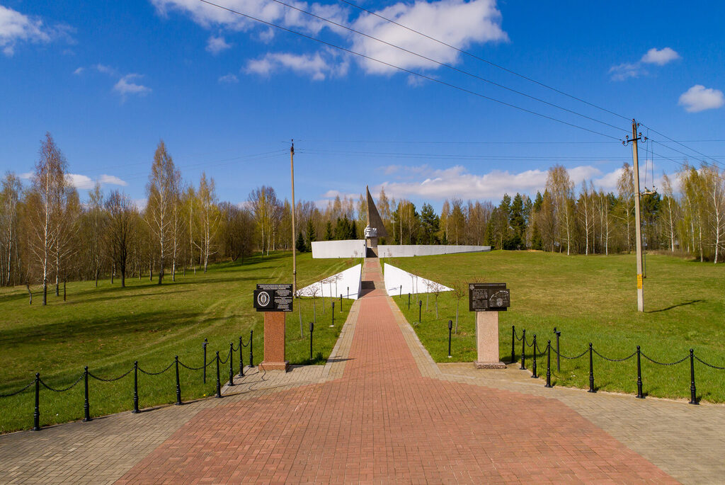 Памятник батальону милиции капитана К. Г. Владимирова