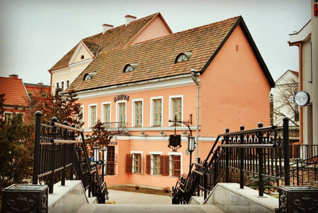 Троицкое предместье