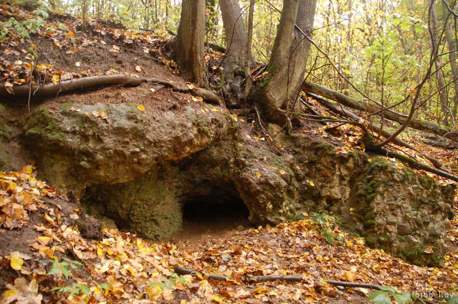 Карстовая пещера в Беларуси