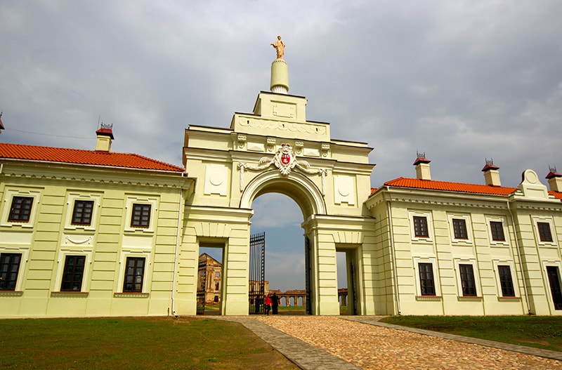 Дворец Сапег в Ружанах